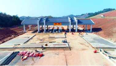 營達高速公路收費站建設(shè)使用鋼板吊鉗