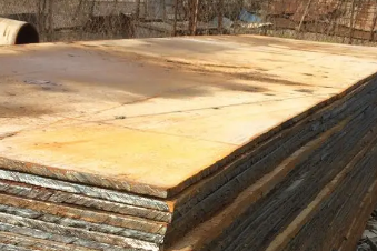 橫吊鋼板鉗用于鋪路板吊運(yùn)